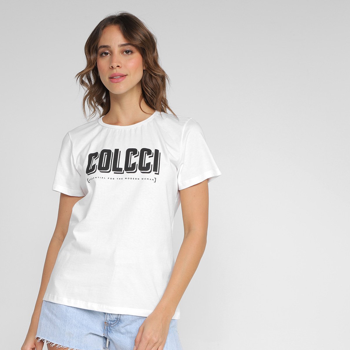 Camiseta Colcci Essential Feminina - Off White Menor preço em Camiseta Colcci Essential Feminina - Off White