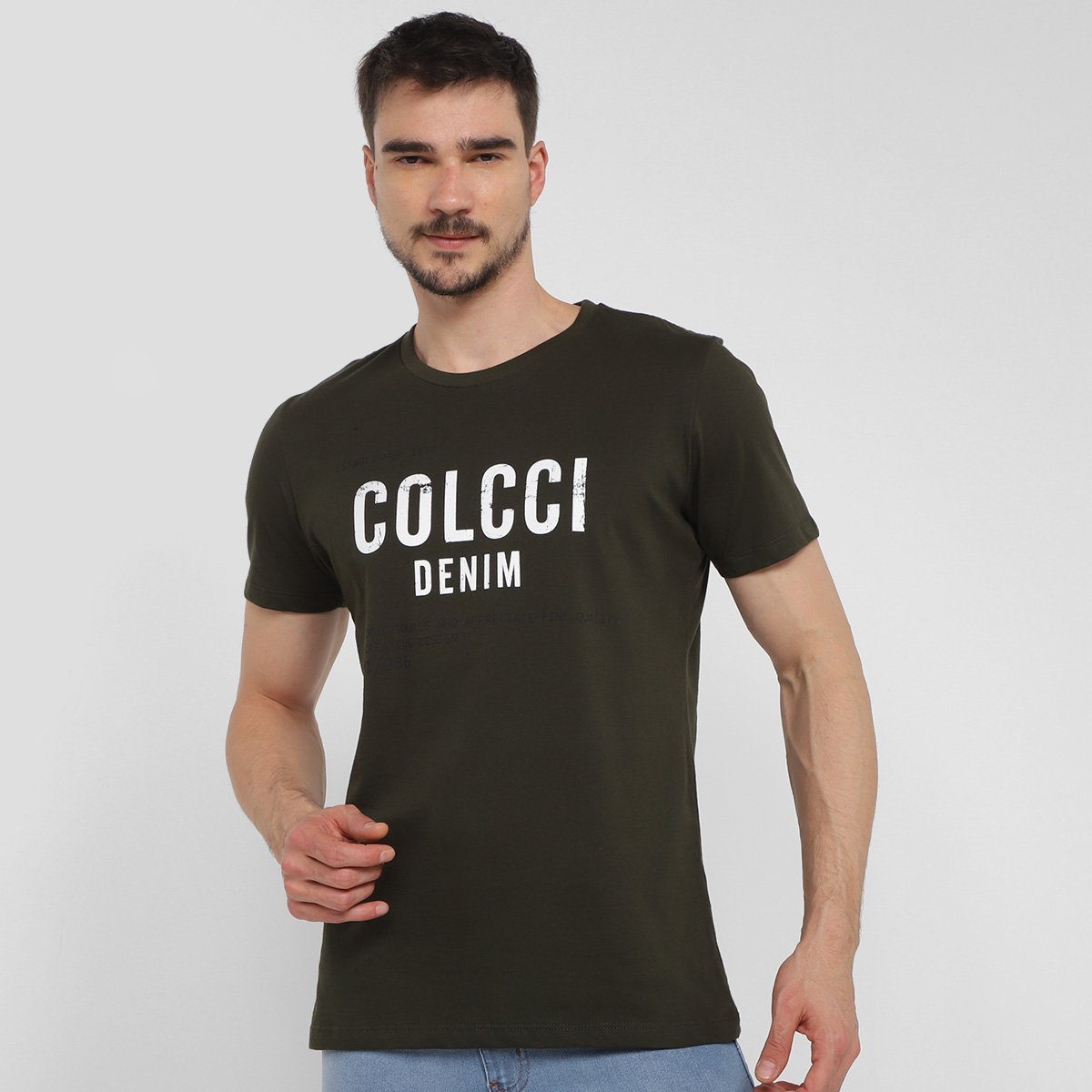 Camiseta Colcci Estampada Masculina - Verde Menor preço em Camiseta Colcci Estampada Masculina - Verde