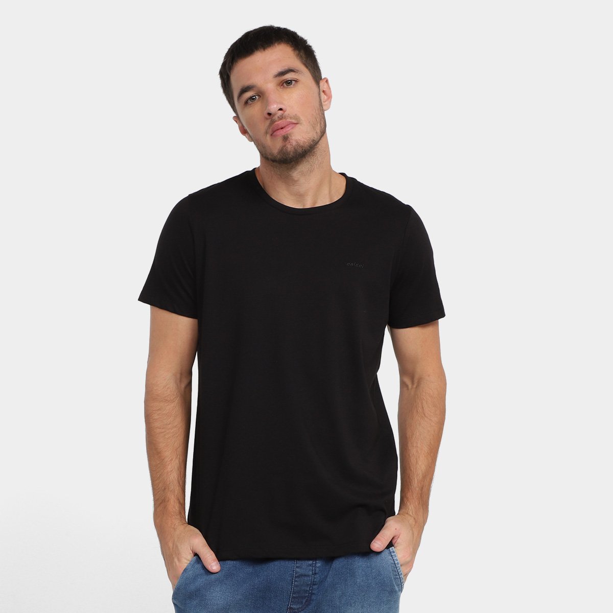 Camiseta Colcci Lisa Básica Masculina - Preto Menor preço em Camiseta Colcci Lisa Básica Masculina - Preto