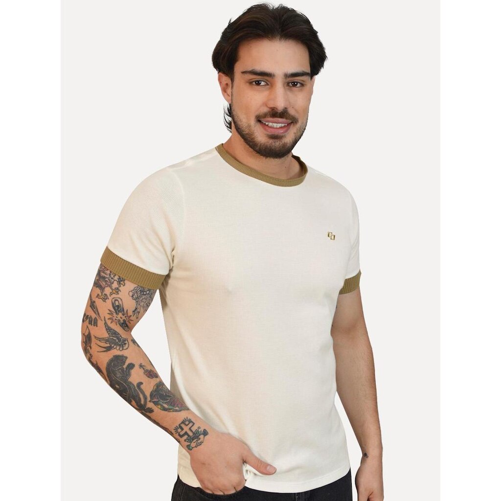 Camiseta Colcci Masculina Piquet Slim Texture Logo Off White