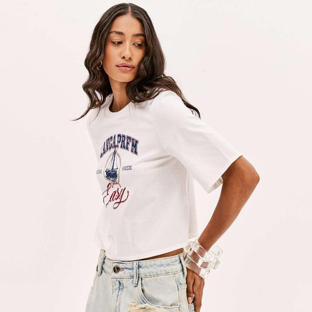 Camiseta Cropped Easy Lança Perfume Feminino