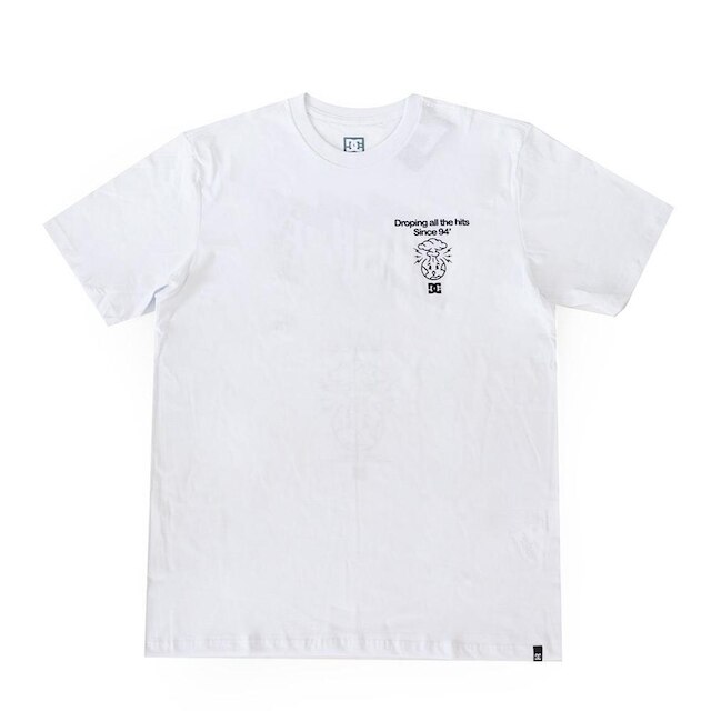 Camiseta DC Shoes Dropping Hits - Branco