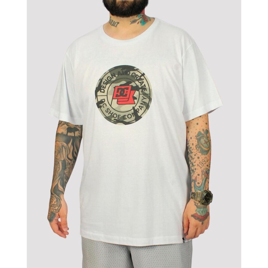 Camiseta DC Shoes Flag Staff Front - Branca