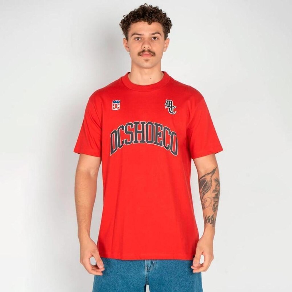 Camiseta DC Shoes Hoops Vermelho