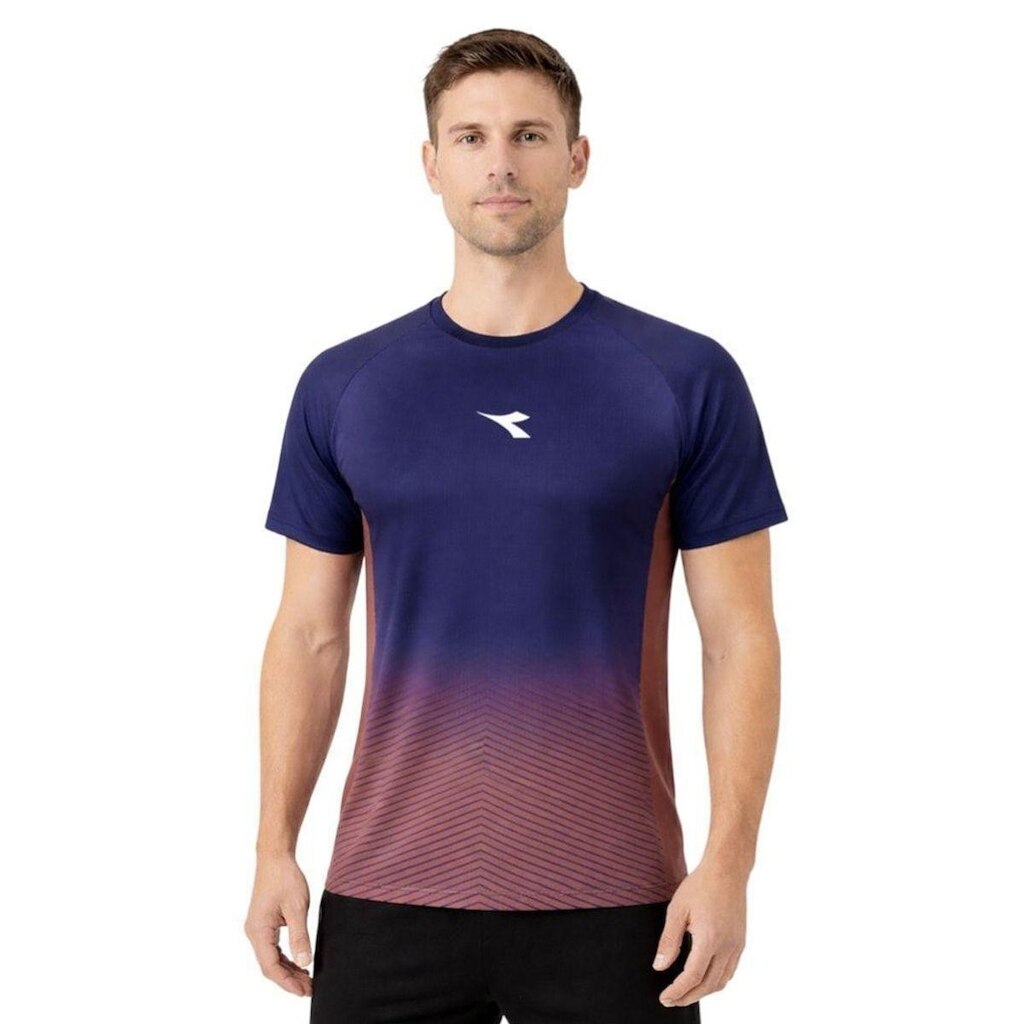 Camiseta Diadora Degradê Small Logo Masculina - Marinho e Vermelho P
