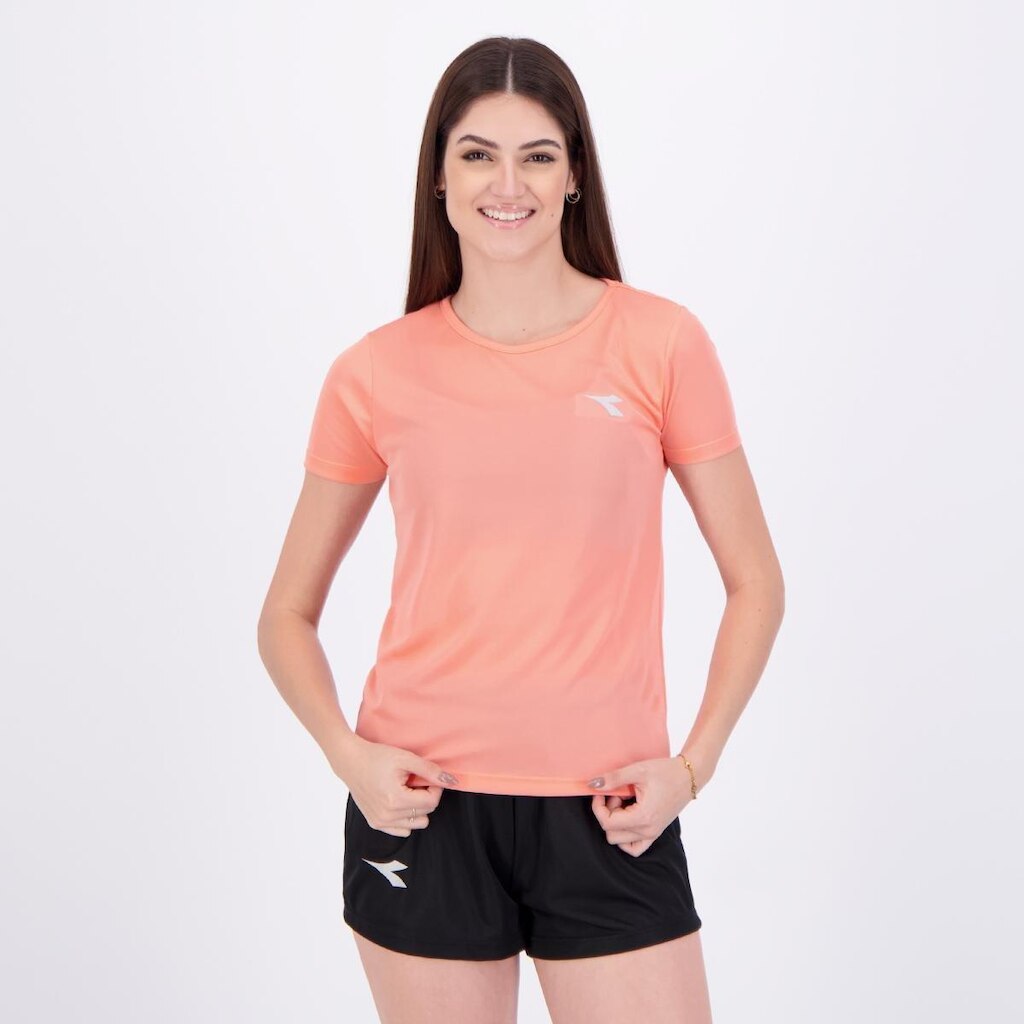 Camiseta Diadora Logo Feminina