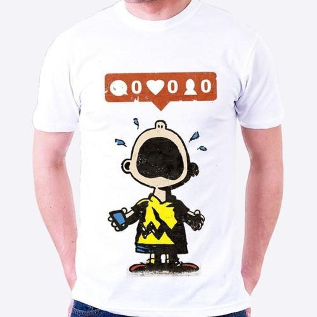 Camiseta Do Snoopy Charlie Brown Forever Alone