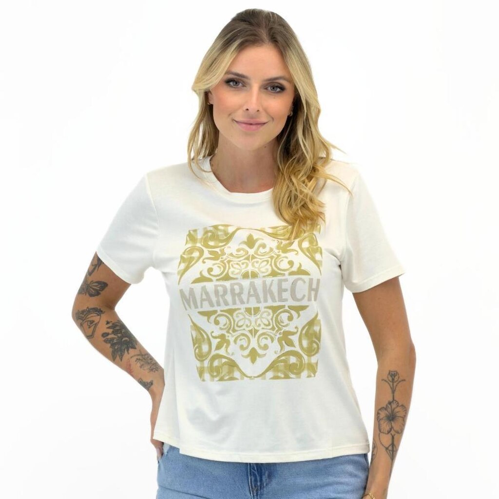 Camiseta Doce Trama T-Shirt com Estampa Gola Redonda Manga Curta Feminina