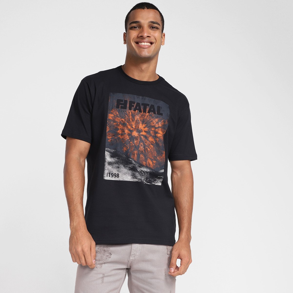 Camiseta Fatal Estampada Masculina - Preto Menor preço em Camiseta Fatal Estampada Masculina - Preto