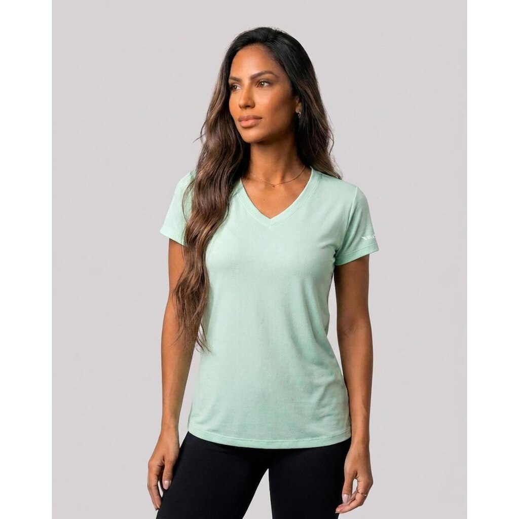 Camiseta Feminina Baby Look Dry Poliamida Decote V Academia Villa Sports