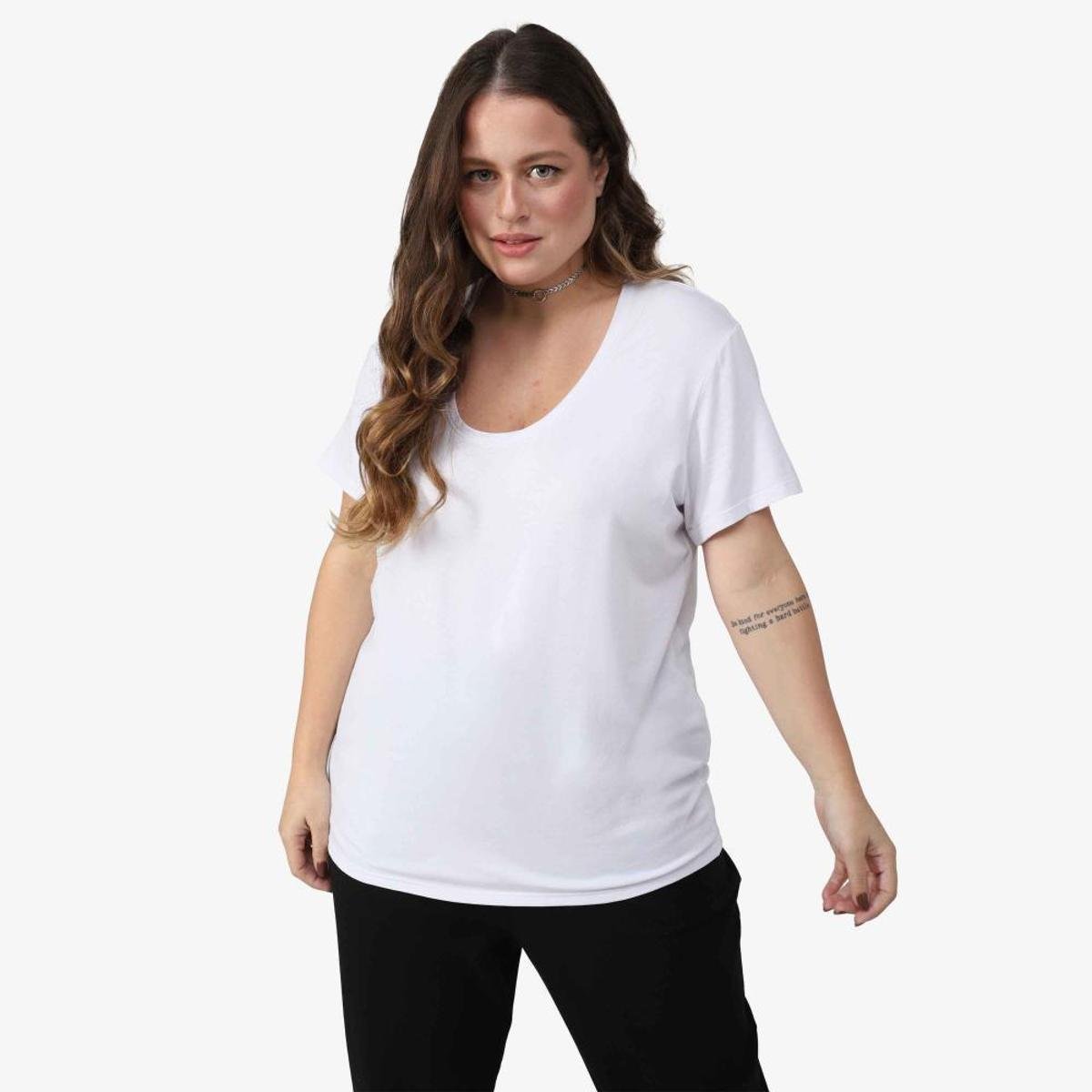 Camiseta Feminina Plus Modal Gola U Tech Menor preço em Camiseta Feminina Plus Modal Gola U Tech