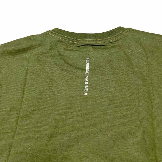 Camiseta Florence Burgee Bolso Verde