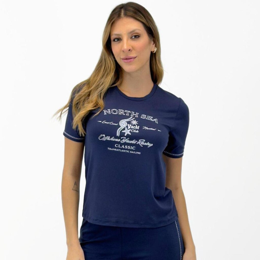 Camiseta Formitz T-Shirt com Estampa Gola Redonda Manga Curta Feminina