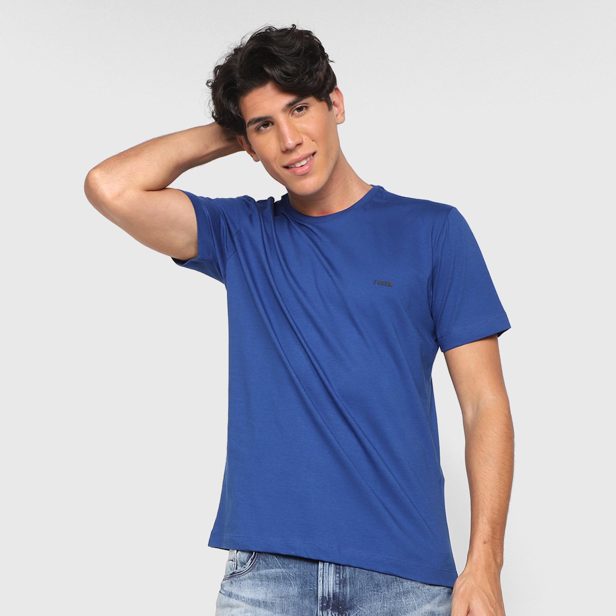 Camiseta Forum Casual Manga Curta Masculina - Azul Escuro Menor preço em Camiseta Forum Casual Manga Curta Masculina - Azul Escuro