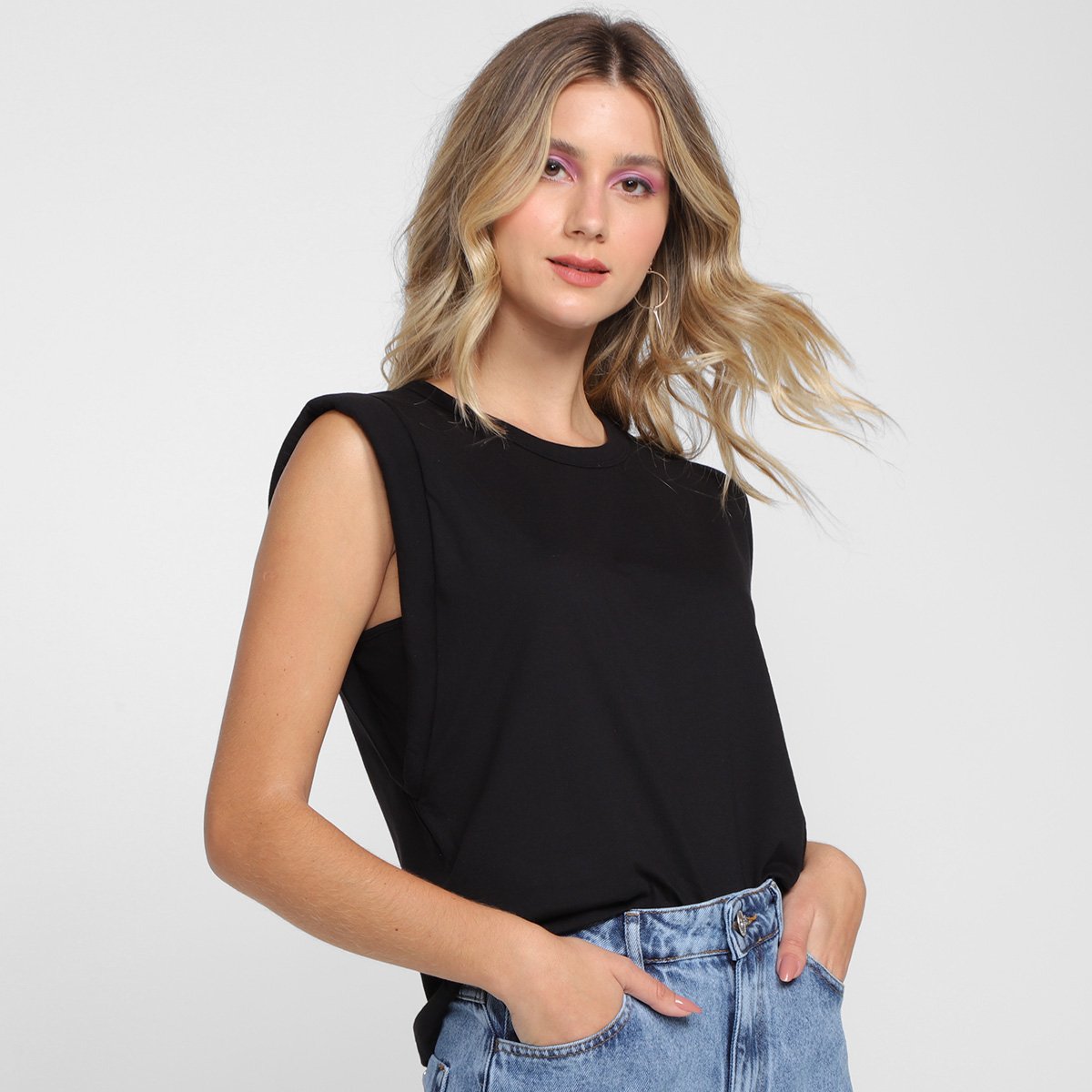 Camiseta Forum Muscle Tee Feminina - Preto Menor preço em Camiseta Forum Muscle Tee Feminina - Preto