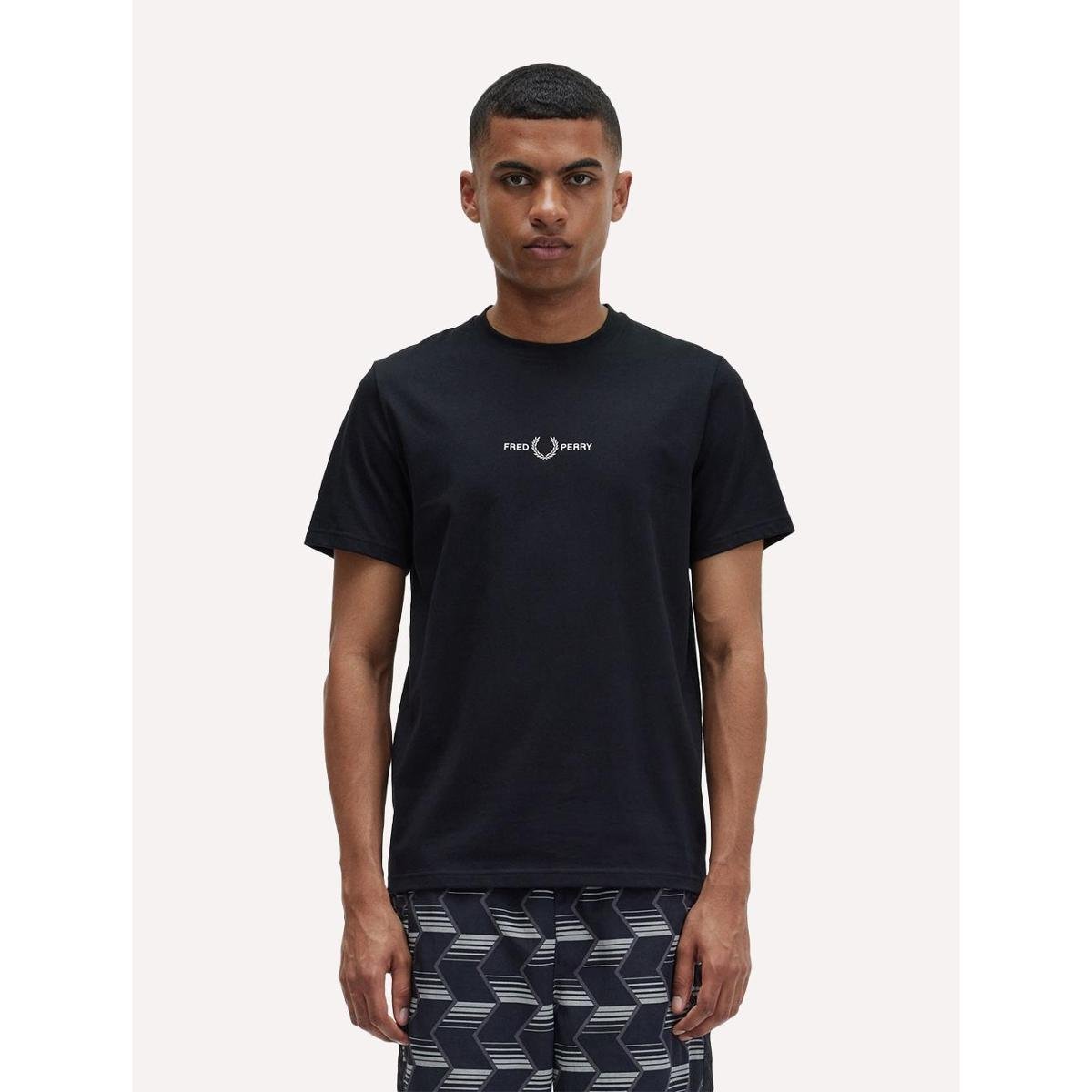 Camiseta Fred Perry Masculina Regular Embroidered Graphic Preta