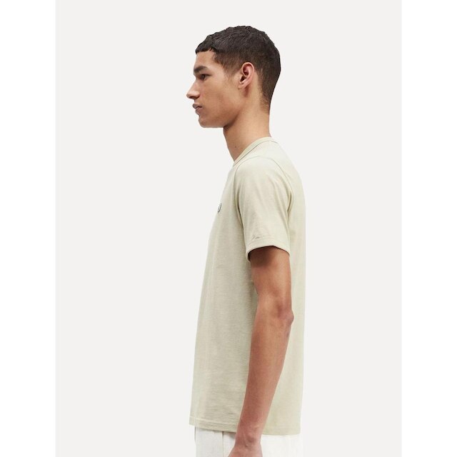 Camiseta Fred Perry Masculina Regular Ringer Logo Off-White