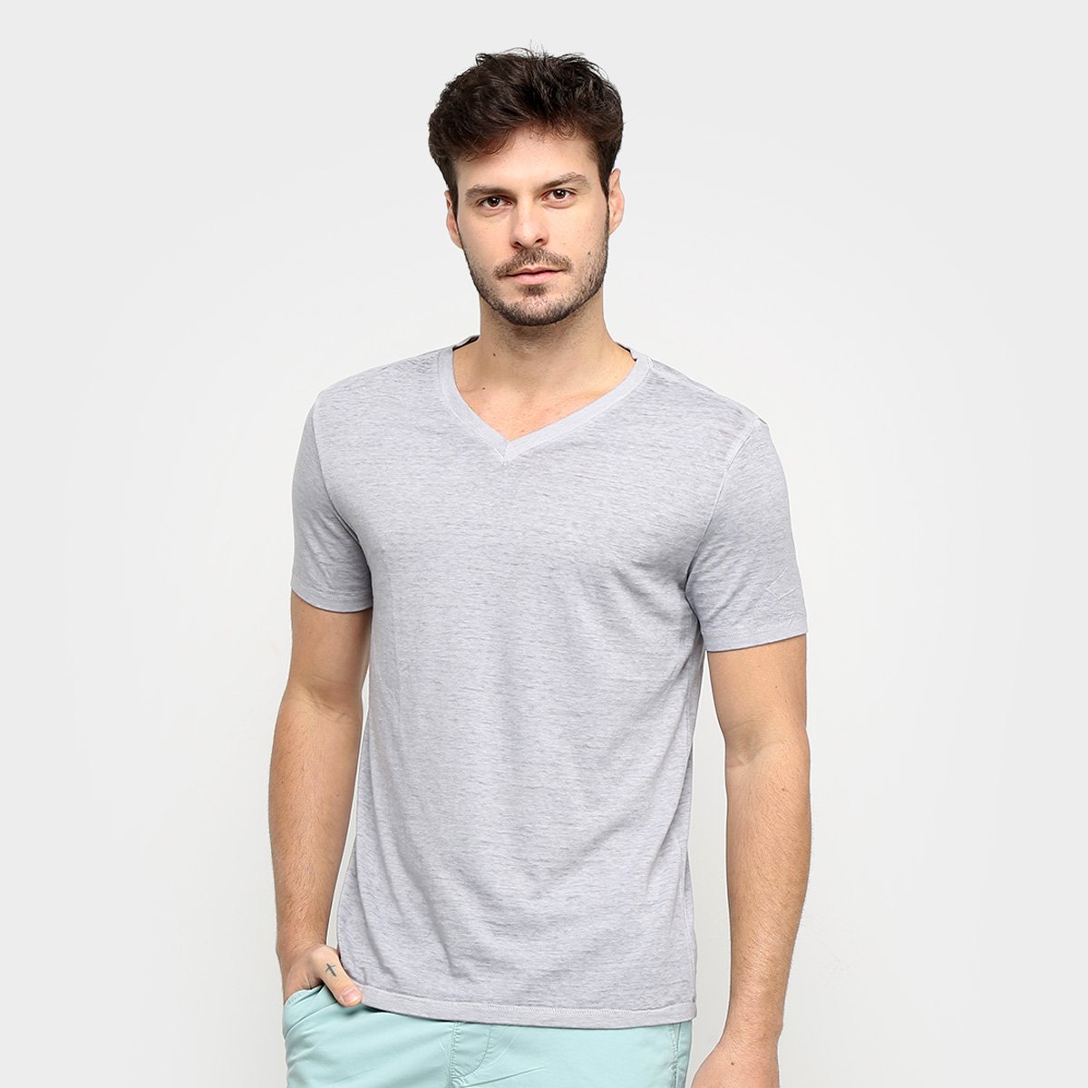 Camiseta GAP Básica Masculina - Azul Menor preço em Camiseta GAP Básica Masculina - Azul