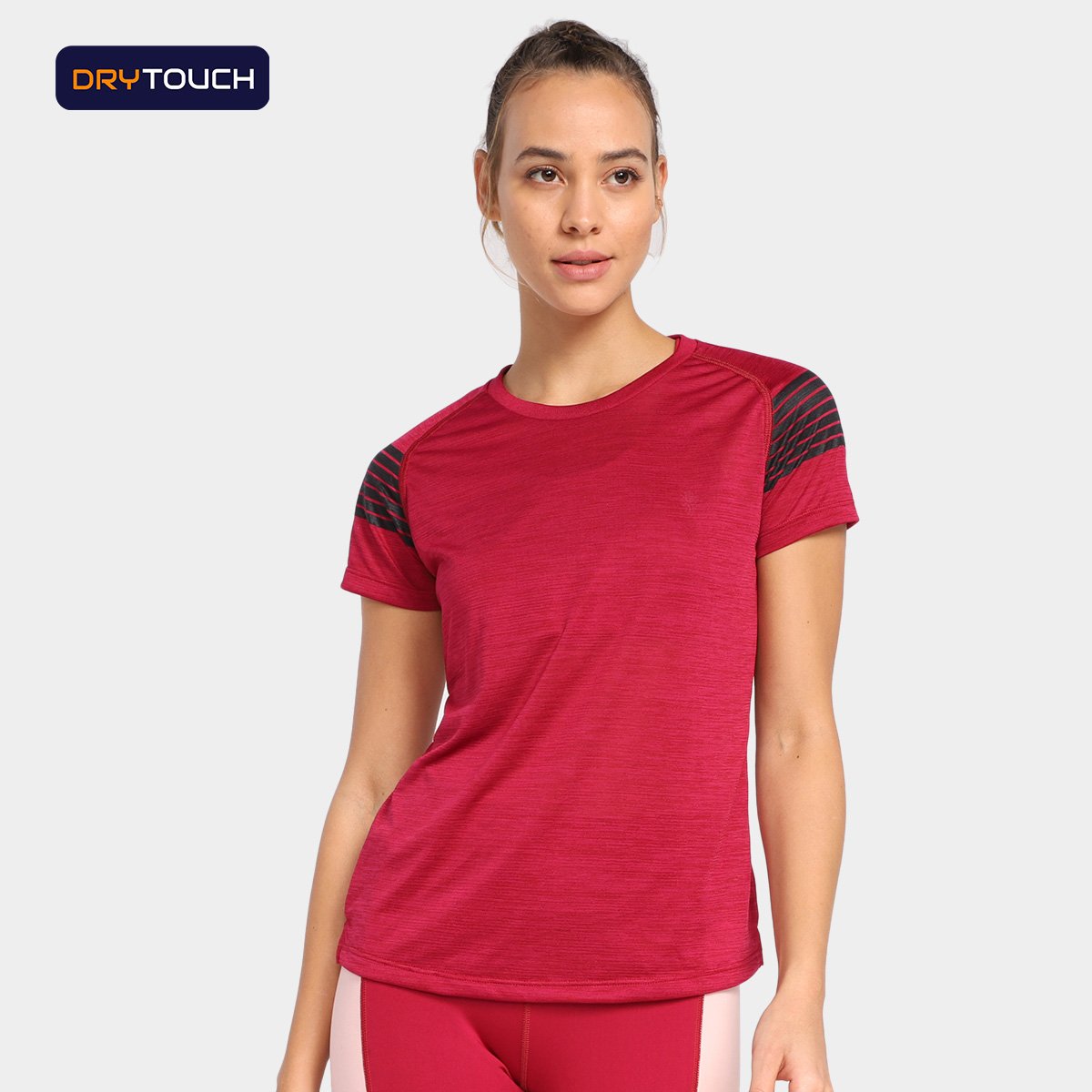 Camiseta Gonew Dry Touch Ocean Striped Feminina - Vinho Menor preço em Camiseta Gonew Dry Touch Ocean Striped Feminina - Vinho