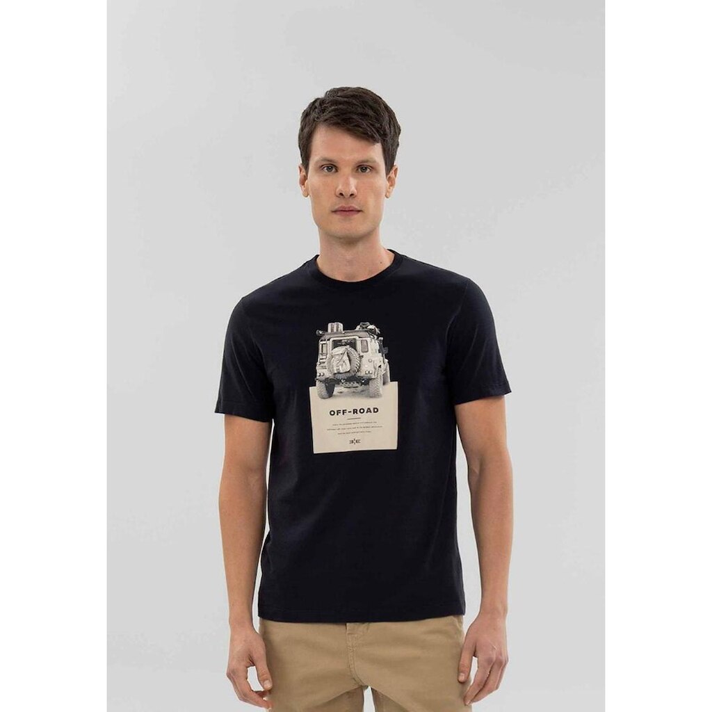 CAMISETA HANGAR 33 PELETIZADA MASCULINA REF:72713
