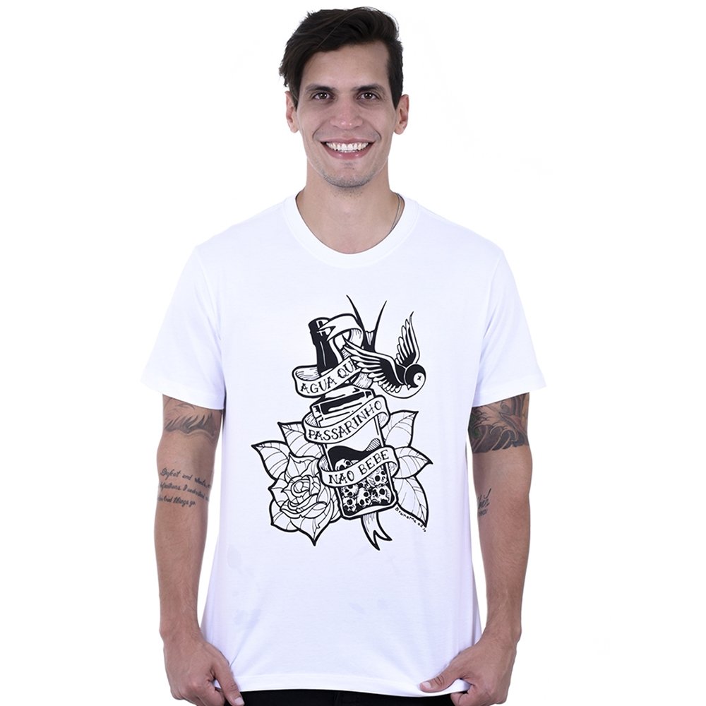 marca de camisa com passarinho