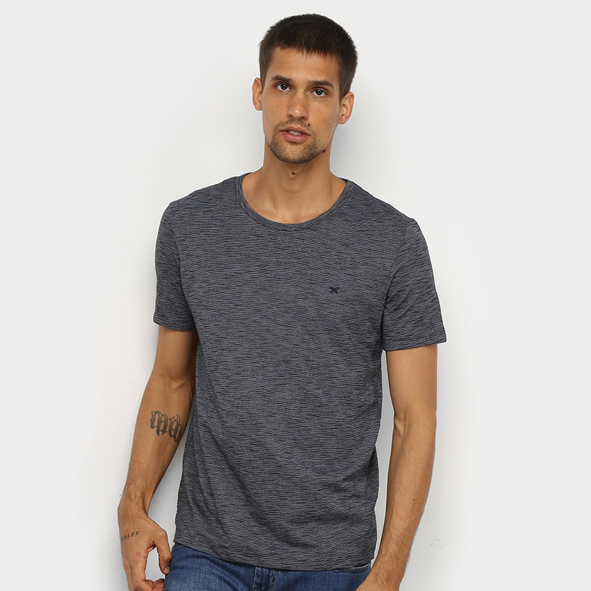 Camiseta Hering Lisa Masculina - Azul Escuro é ruim? Camiseta Hering Lisa Masculina - Azul Escuro é boa?