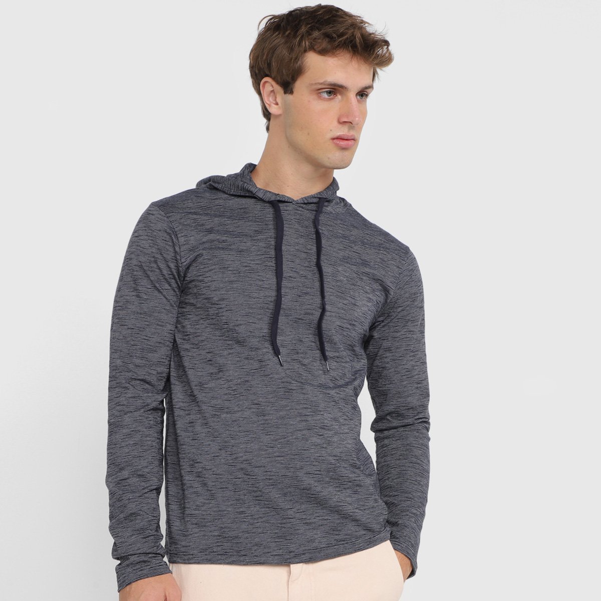 Camiseta Hering Manga Longa C/ Capuz Masculina - Azul Menor preço em Camiseta Hering Manga Longa C/ Capuz Masculina - Azul