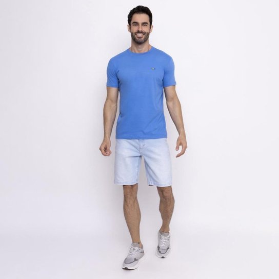 Camiseta Industrie Básica Bordada Brasil Algodão Premium Masculina