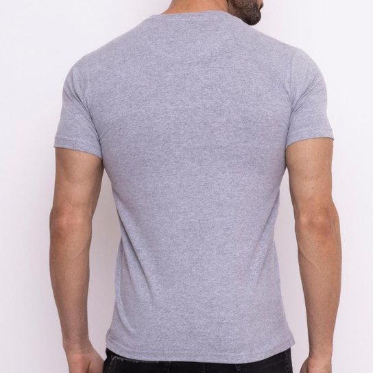 Camiseta Industrie Básica Bordada Italia Algodão Premium Masculina