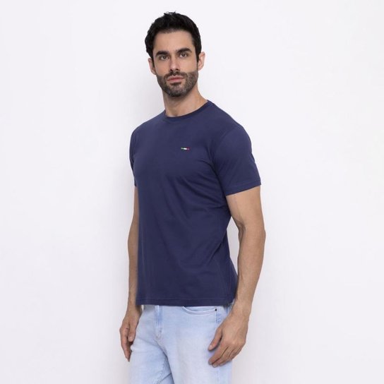 Camiseta Industrie Básica Bordada Italia Algodão Premium Masculina