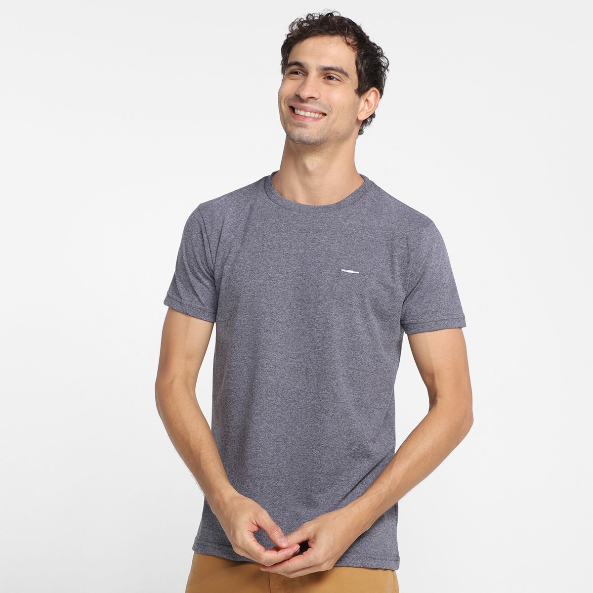 Camiseta Industrie Básica Masculina - Grafite é ruim? Camiseta Industrie Básica Masculina - Grafite é boa?