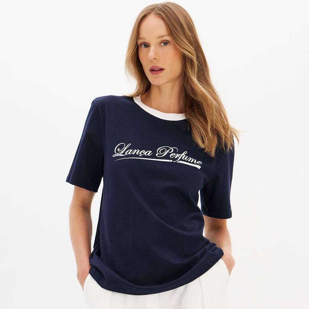 Camiseta Lança Perfume Regular Feminino