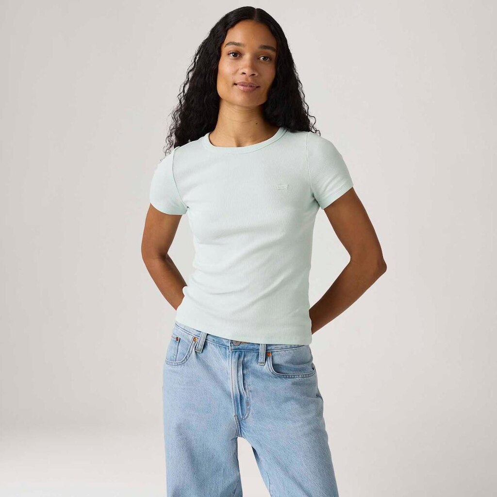 Camiseta Levi's Hayes Verde Claro Manga Curta Feminina
