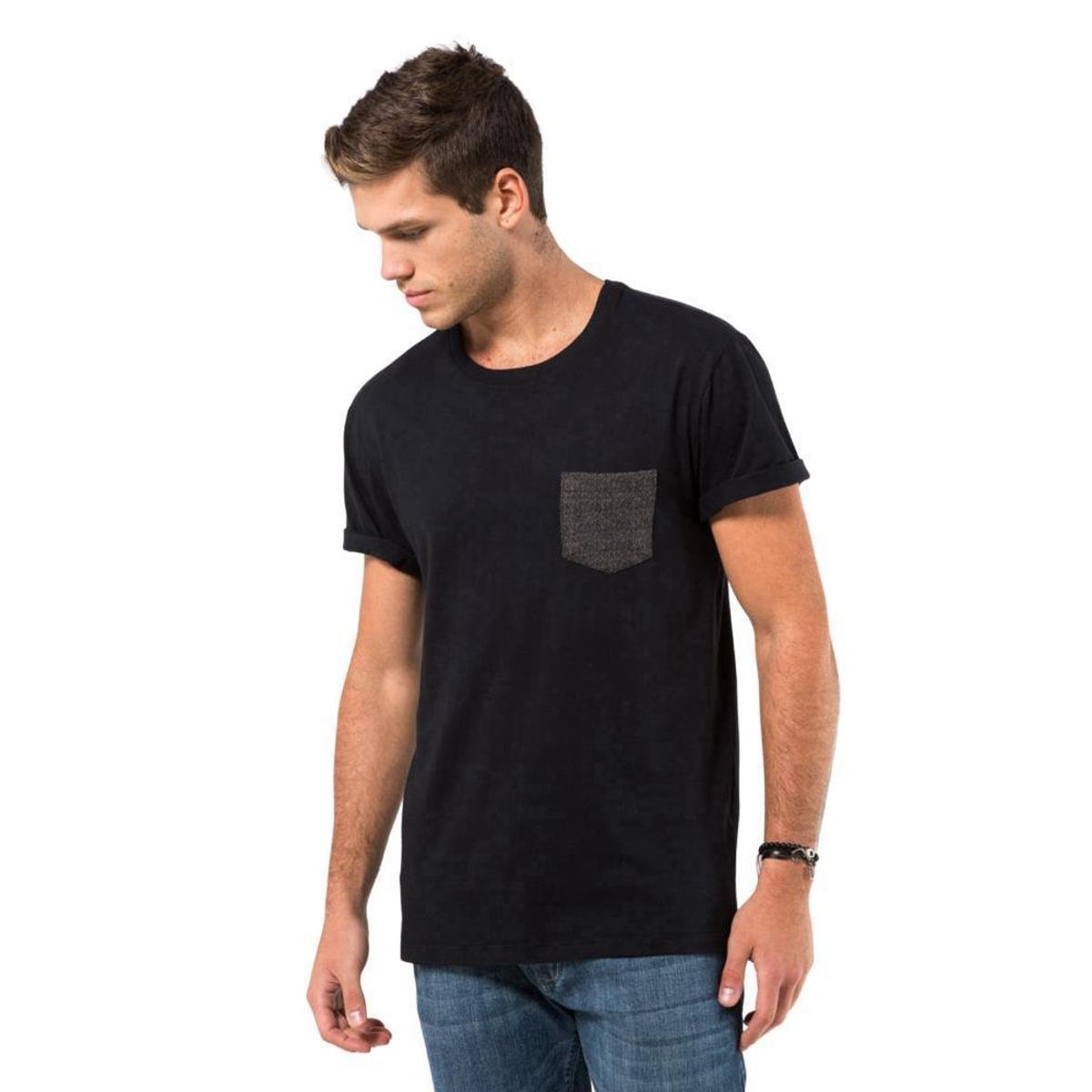 Camiseta Malha Preta Bolso 573 Reserva Menor preço em Camiseta Malha Preta Bolso 573 Reserva