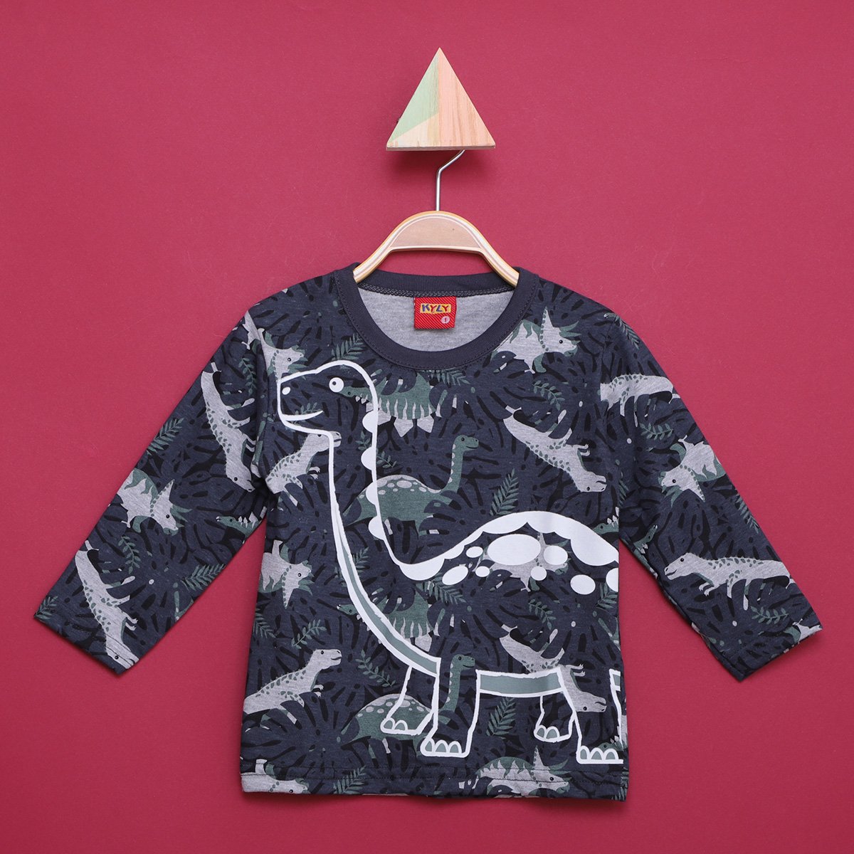Camiseta Manga Longa Kyly Estampada Dino Menino - Chumbo Menor preço em Camiseta Manga Longa Kyly Estampada Dino Menino - Chumbo