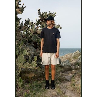 thumb J1Q-0068-006