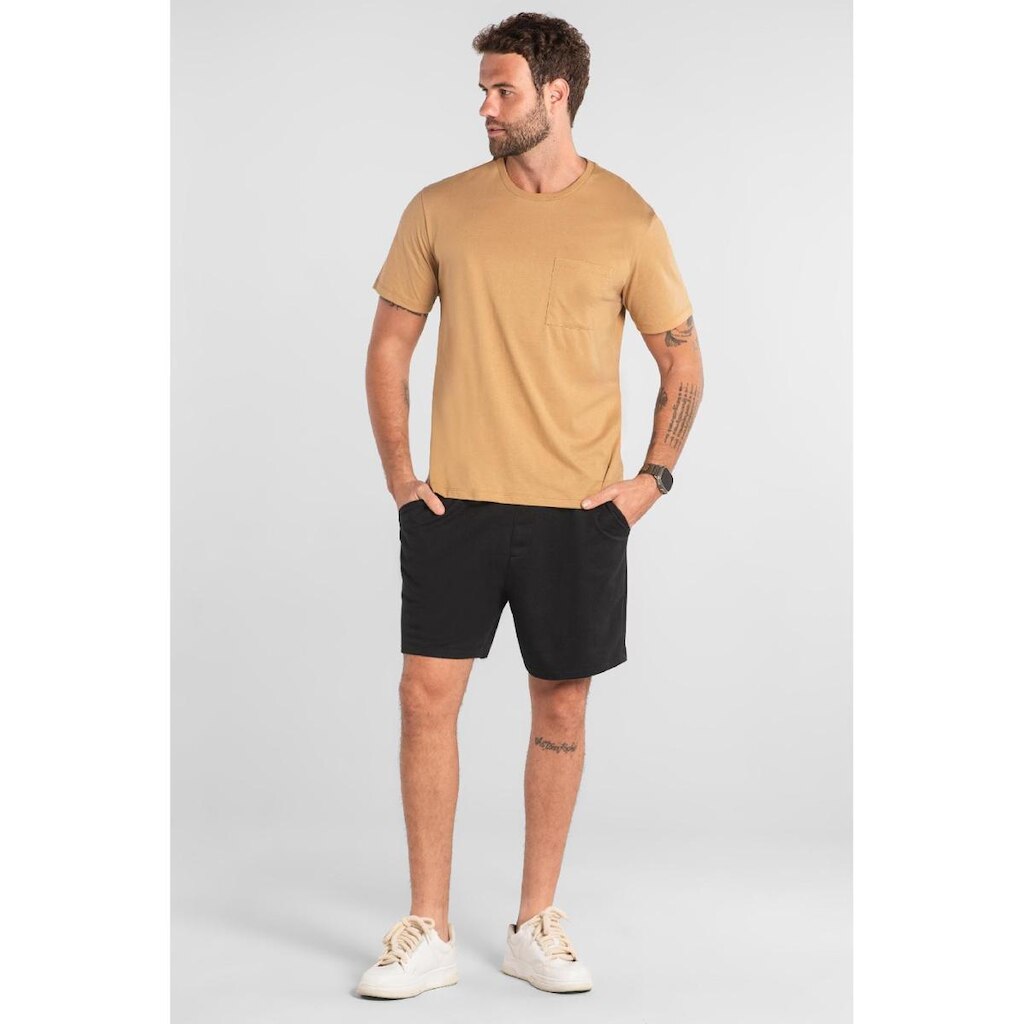 Camiseta Masculina em Algodão Just Basic