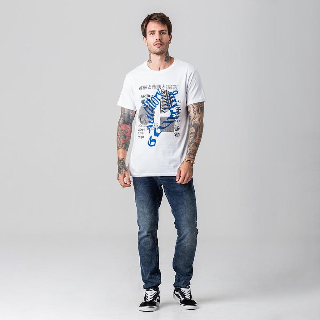 Camiseta Masculina Estampa Rock e Soda