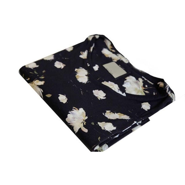 Camiseta Masculina Ixória Básica Estampada Floral Preta