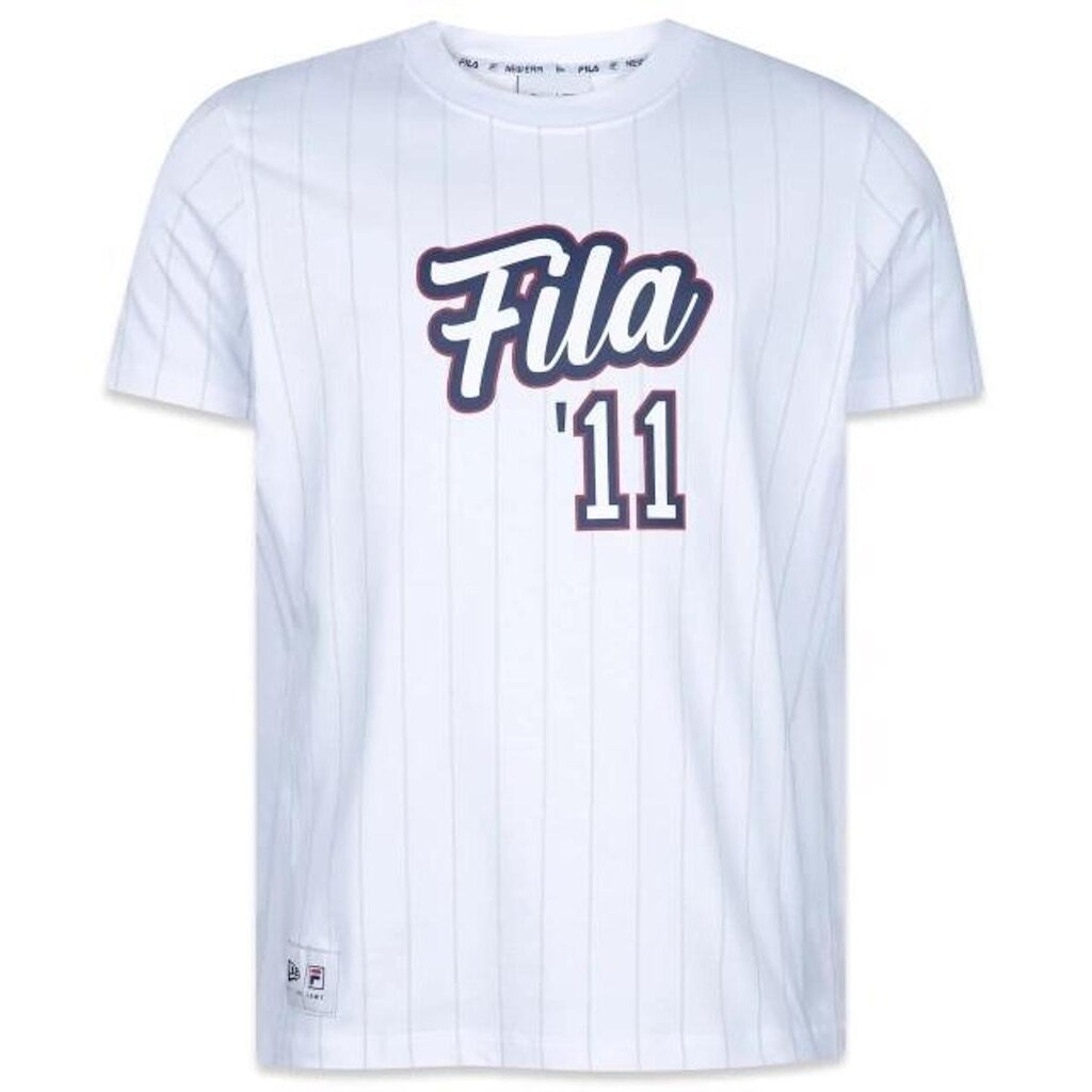 CAMISETA MASCULINA NEW ERA X FILA COLLABS RISCA DE GIZ