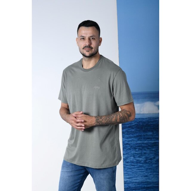 Camiseta Masculina Oceano Bordado Malha Conforto 103340