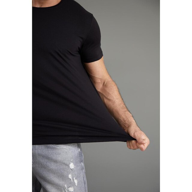 Camiseta Masculina Slim em Algodão Pima Manga Curta Dialogo