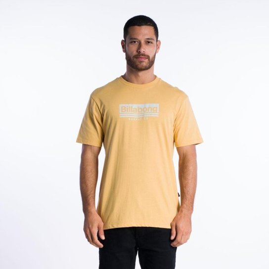 CAMISETA M/C WALLED - PRETO - M