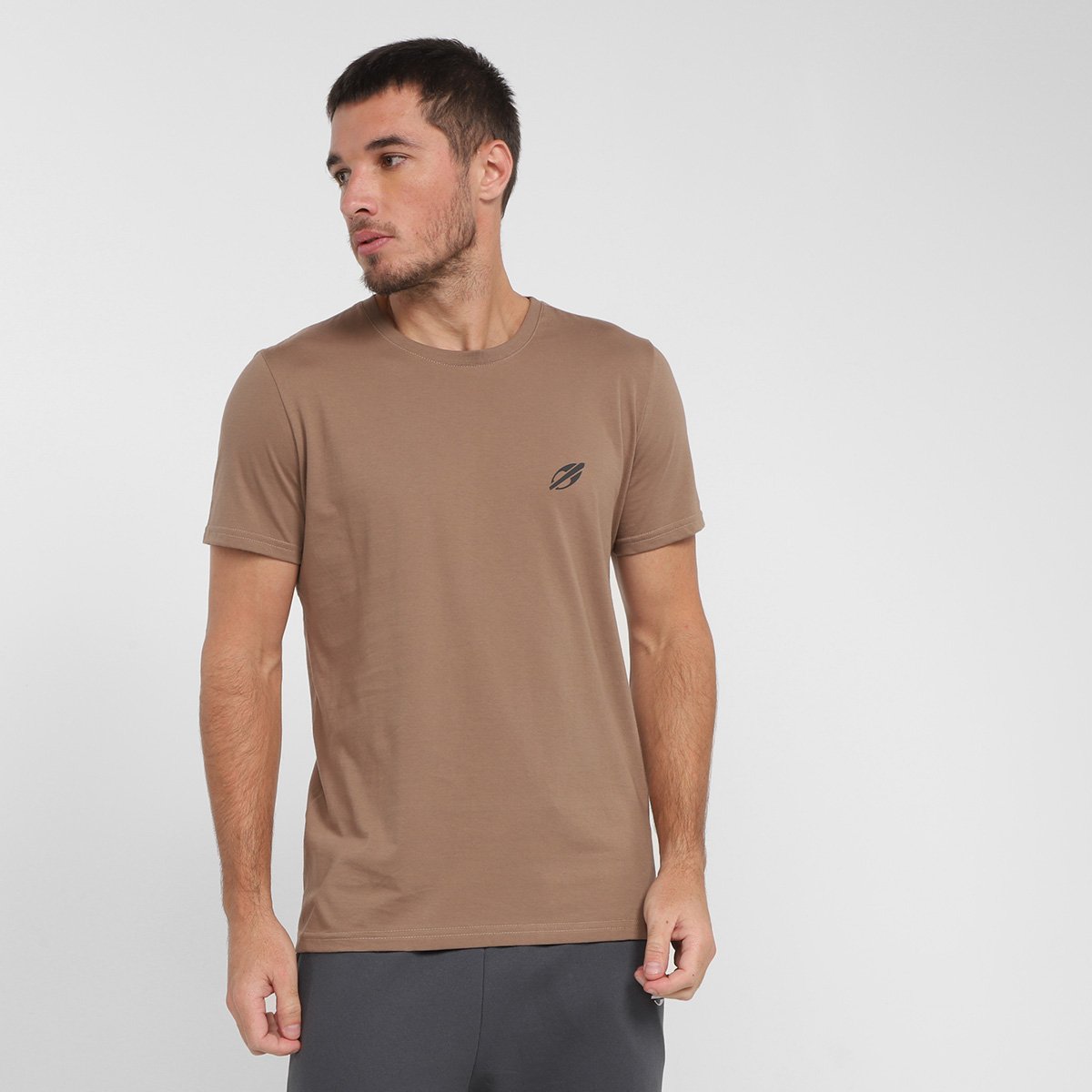 Camiseta Mormaii Estampada Masculina - Marrom Menor preço em Camiseta Mormaii Estampada Masculina - Marrom