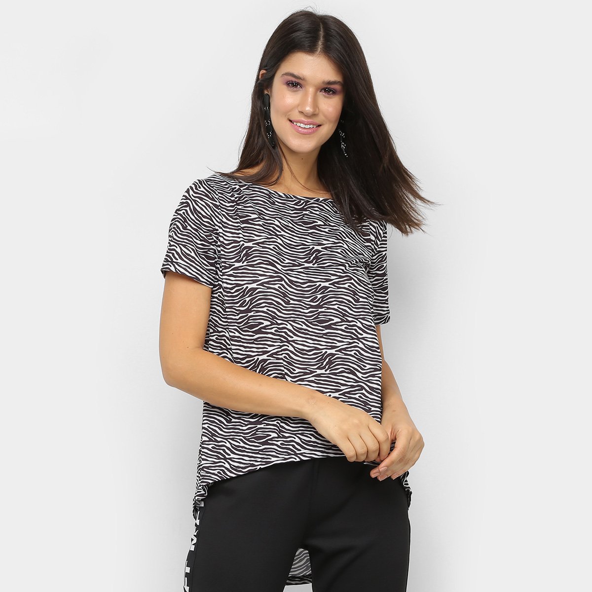 Camiseta My Favorite Thing Mullet Tigre Feminina - Preto+Branco Menor preço em Camiseta My Favorite Thing Mullet Tigre Feminina - Preto+Branco