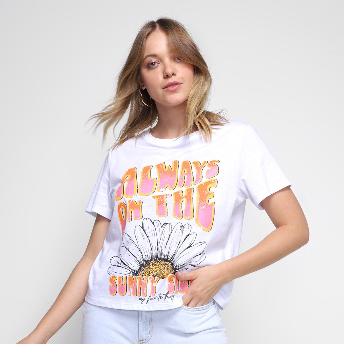 Camiseta My Favorite Things Sunny Side Feminina - Branco Menor preço em Camiseta My Favorite Things Sunny Side Feminina - Branco
