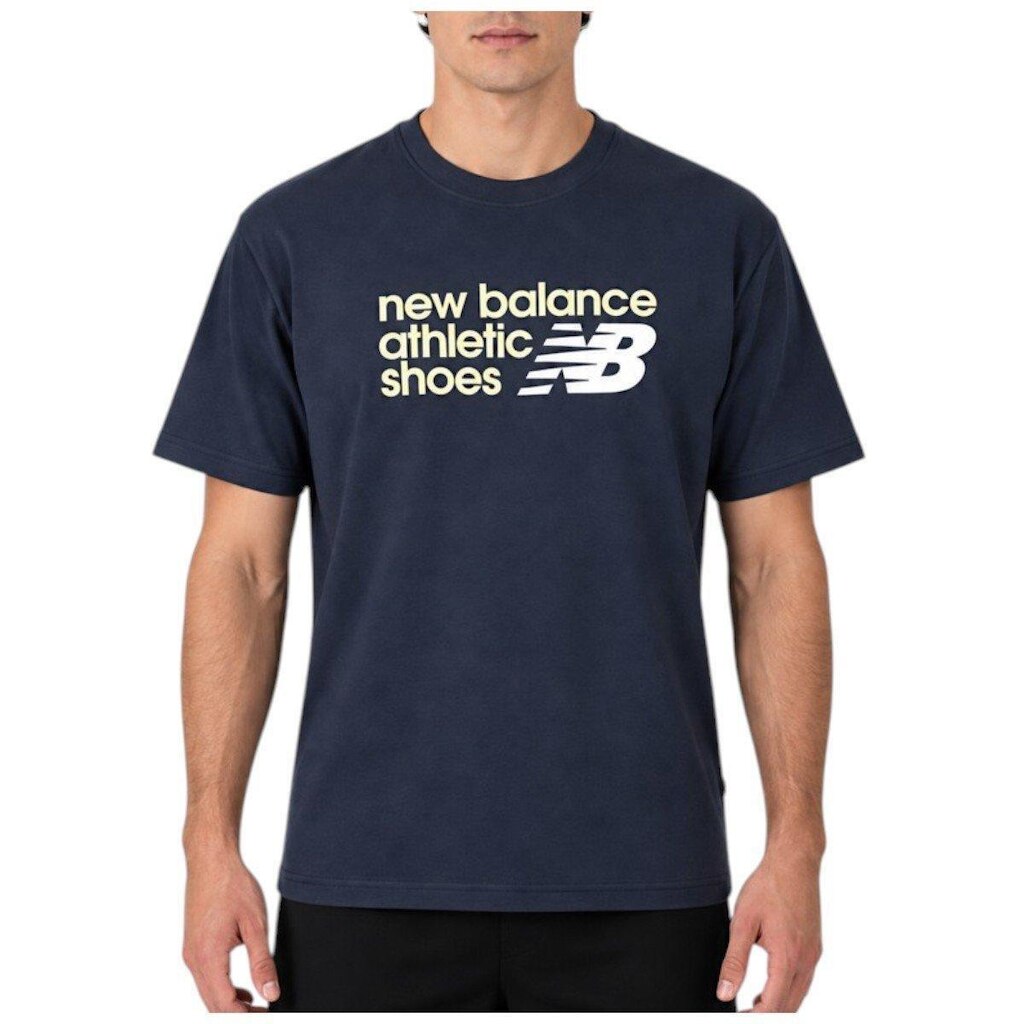 Camiseta New Balance Athletics Relaxed Premium Chest Masculina