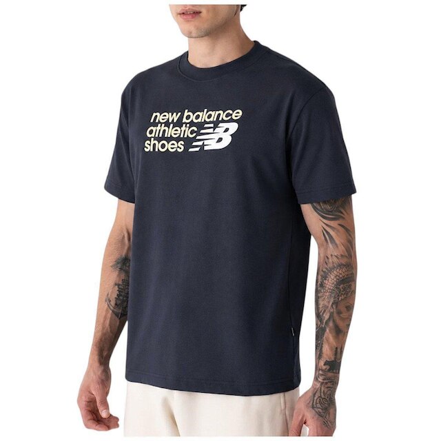 Camiseta New Balance Athletics Relaxed Premium Chest Masculina