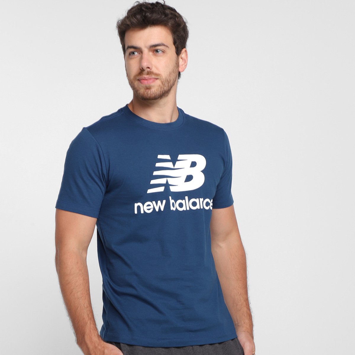 Camiseta New Balance Essentials Masculina - Marinho é ruim? Camiseta New Balance Essentials Masculina - Marinho é boa?