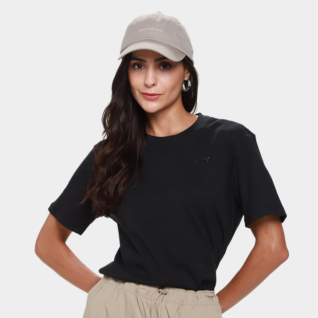 Camiseta New Balance Small Feminina